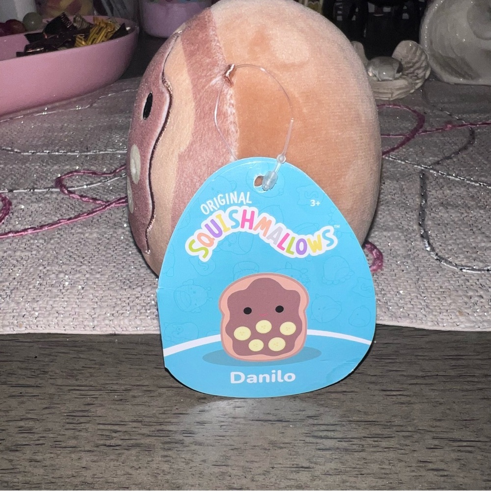 Squishmallow Chocolate Banana - Danilo - Picture 2 of 4